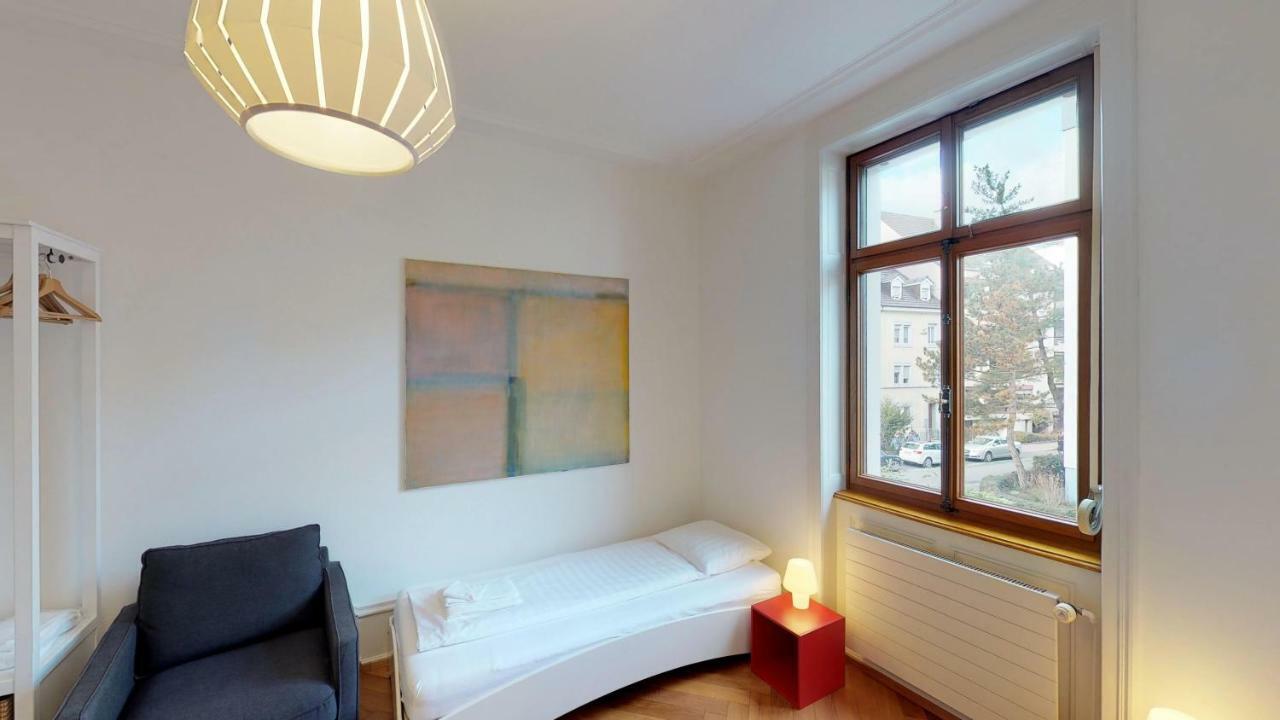 Unique Serviced Living @ Airport Line Bazylea Zewnętrze zdjęcie